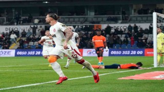 Galatasarayda Abdülkerim Bardakcı ilk gol sevincini yaşadı