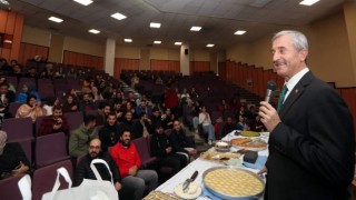 GAÜNlü öğrencilere baklava semineri