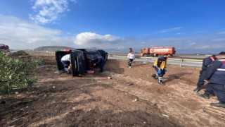 Gaziantepte minibüs yoldan çıktı: 1 ölü, 10 yaralı