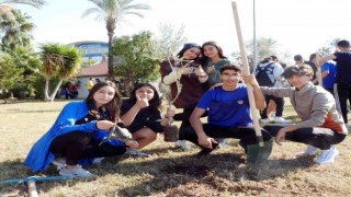 Geleceğin sporcuları zeytin fidanı dikti