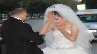 Gelinler ağlamasın diye otomobil camlarını kırılmaz yaptı