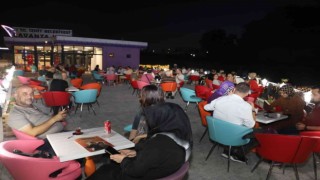 Gülümse Kafe Lavantada kış molası