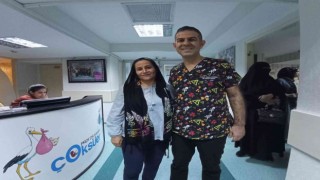 Hakkariden bebek umuduyla Diyarbakıra gelen çift sevinçli haberi aldı