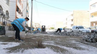 Haliliyede üstyapı çalışmaları merkez mahallelerde sürüyor