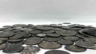 Hatayda Roma dönemine ait 255 adet sikke ele geçirildi