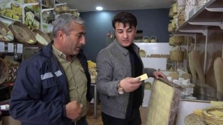 Havaların soğumasıyla saçı dökülenler sabuncuların yolunu tuttu