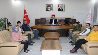 İl Milli Eğitim Müdürü Yücel, öğrencilerle bir araya geldi