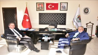 İl Sağlık Müdür Bilgeden Başkan Bozkurta ziyaret
