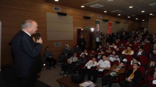 İlk tebrik Başkan Özlüden