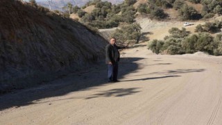 İncirliovada birçok mahallenin yolunu 13 kilometre kısaltan çalışmaya devam ediliyor