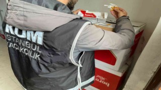 İstanbulda kaçak sigara operasyonu: Piyasa değeri 300 bin lira olan sigara ele geçirildi