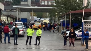 İzmirdeki silahlı çocuk kavgasında ağır yaralanan 1 kişi hayatını kaybetti