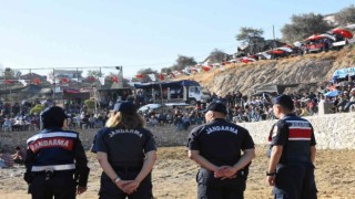 Jandarma, boğa güreşlerinde kuş uçurtmadı