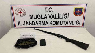 Jandarma zehir tacirlerini Seydikemerde yakaladı