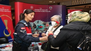 Jandarmadan kadına şiddete karşı bilgilendirme faaliyeti