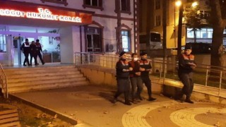 Jandarmanın yakaladığı 4 hırsızlık zanlısından 2si tutuklandı