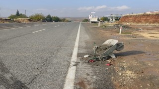 Kamyonet, el arabasına çarptı: 1 yaralı