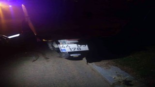 Kanalizasyon çukuruna düşen motosikletin sürücüsü ağır yaralandı