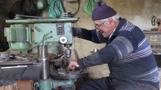 Kantarcılık mesleğinin son temsilcileri zamana direniyor