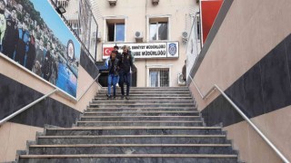 Kapalı otoparkta bulunan 2 milyon lira değerindeki lüks otomobili böyle çaldı