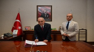 Kara: Osmaniye hizmet standartlarını en üst seviyeye taşıyacak