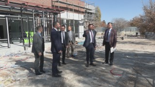 Karatay Belediyesi Spor Salonunun yapımı sürüyor