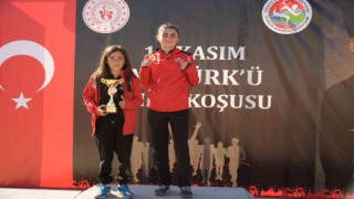 Karslı atletler Ankarada madalyaları topladı