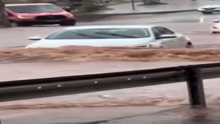 Kaşta sel meydana geldi