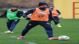 Kayserispor günü çift idmanla tamamladı