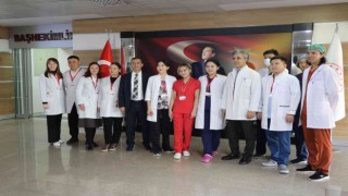 Kazakistandan gelen asistan doktorlar Mengücek Gazi Eğitim ve Araştırma Hastanesinde eğitim görüyor