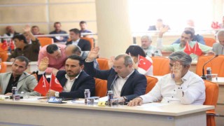 Kepez Belediye meclisinde ilk yaşandı