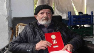 Kıbrıs Gazisinin içler acısı hali yürek burktu