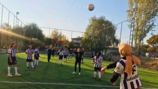 Kırıkkalede kız futbol takımı kuruldu