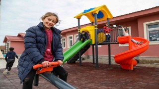Kırsaldaki 67 mahalleye oyun parkı kuruldu