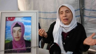 Kızının elinden kalem alınıp silah verildi, anne Öğretmenler Gününü unuttu