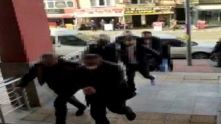 Kocaelinde terör propagandası yapan 10 kişi tutuklandı