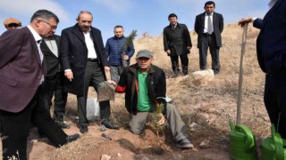 KTO yönetimi Hatıra Ormanına fidan dikti
