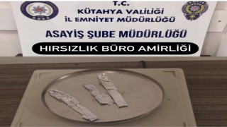 Kütahyada bir kişinin üzerinde uyuşturucu ele geçirildi