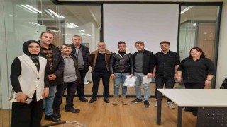 Kütahyada ev ve süs hayvanları satışı yapan esnaflara yönelik eğitim semineri