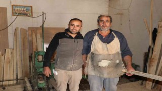 Malatyalı aile üç kuşaktır ağaçlara şekil veriyor