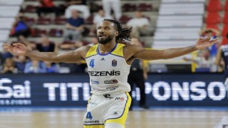 Manisa BBSK Wayne Seldeni renklerine bağladı