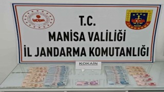 Manisada durdurulan otomobilden kokain çıktı