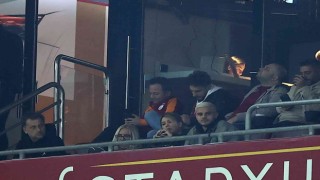Mauro Icardi ile Wanda Nara, Ofspor maçını beraber izledi