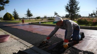 Merkezefendide yollar yenileniyor