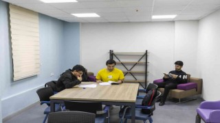 Mersinde belediyenin erkek öğrenci yurdu, öğrencilerin ikinci evi oldu