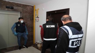Mersinde suç örgütü operasyonu: 30 gözaltı