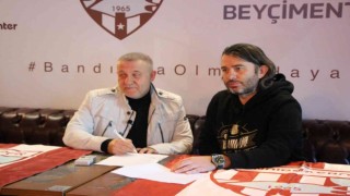 Mesut Bakkal Bandırmaspora imza attı