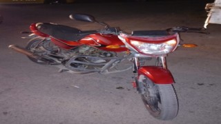 Motosiklet hırsızını bekçiler yakaladı