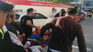 Motosikletiyle seyir halindeyken bıçaklandı