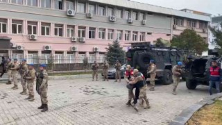Muşta yakalanan PKK/KCKlı terörist ile 2 iş birlikçi tutuklandı
